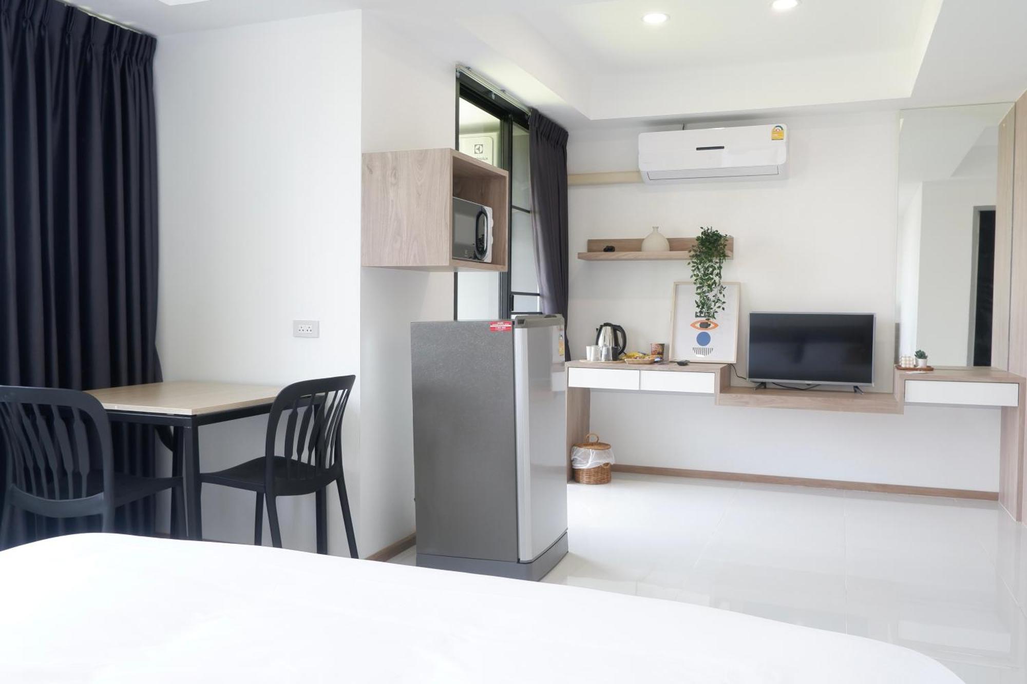 Darin Chiangmai Hotel And Residence Чиангмай Екстериор снимка