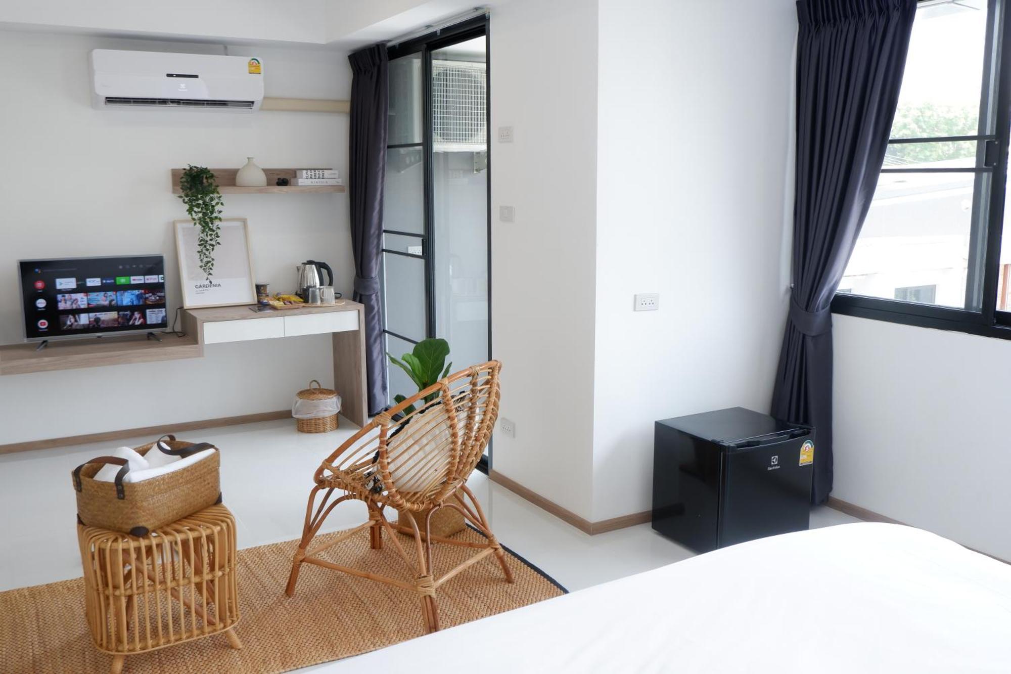 Darin Chiangmai Hotel And Residence Чиангмай Екстериор снимка