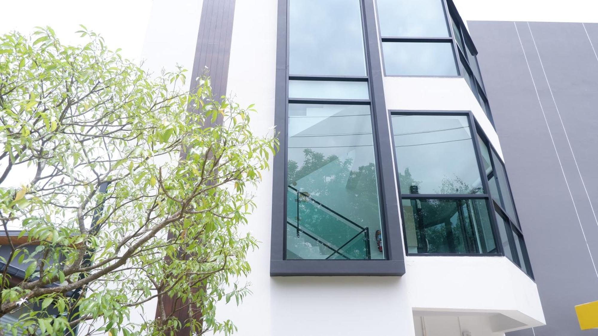 Darin Chiangmai Hotel And Residence Чиангмай Екстериор снимка